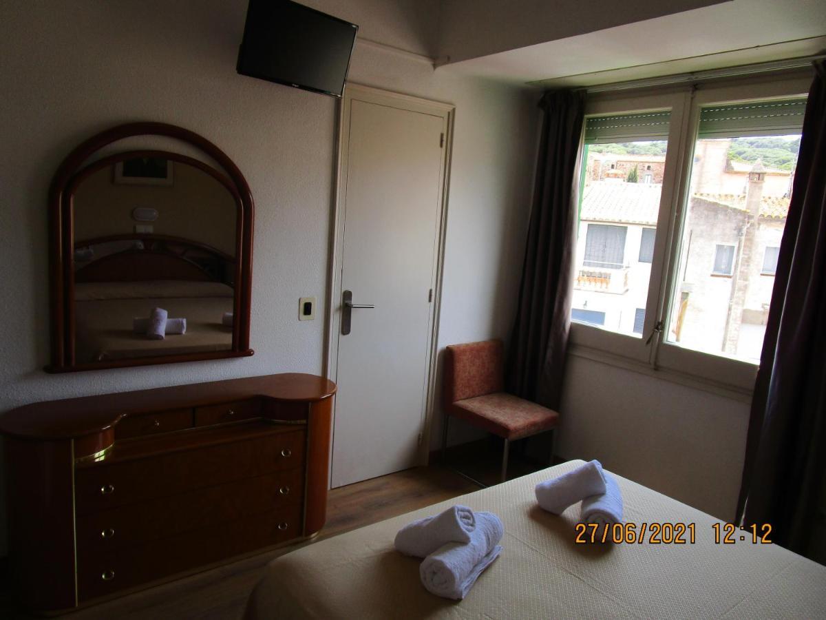 Hotel Apartaments Gesoria Porta Ferrada Sant Feliu de Guíxols Eksteriør bilde