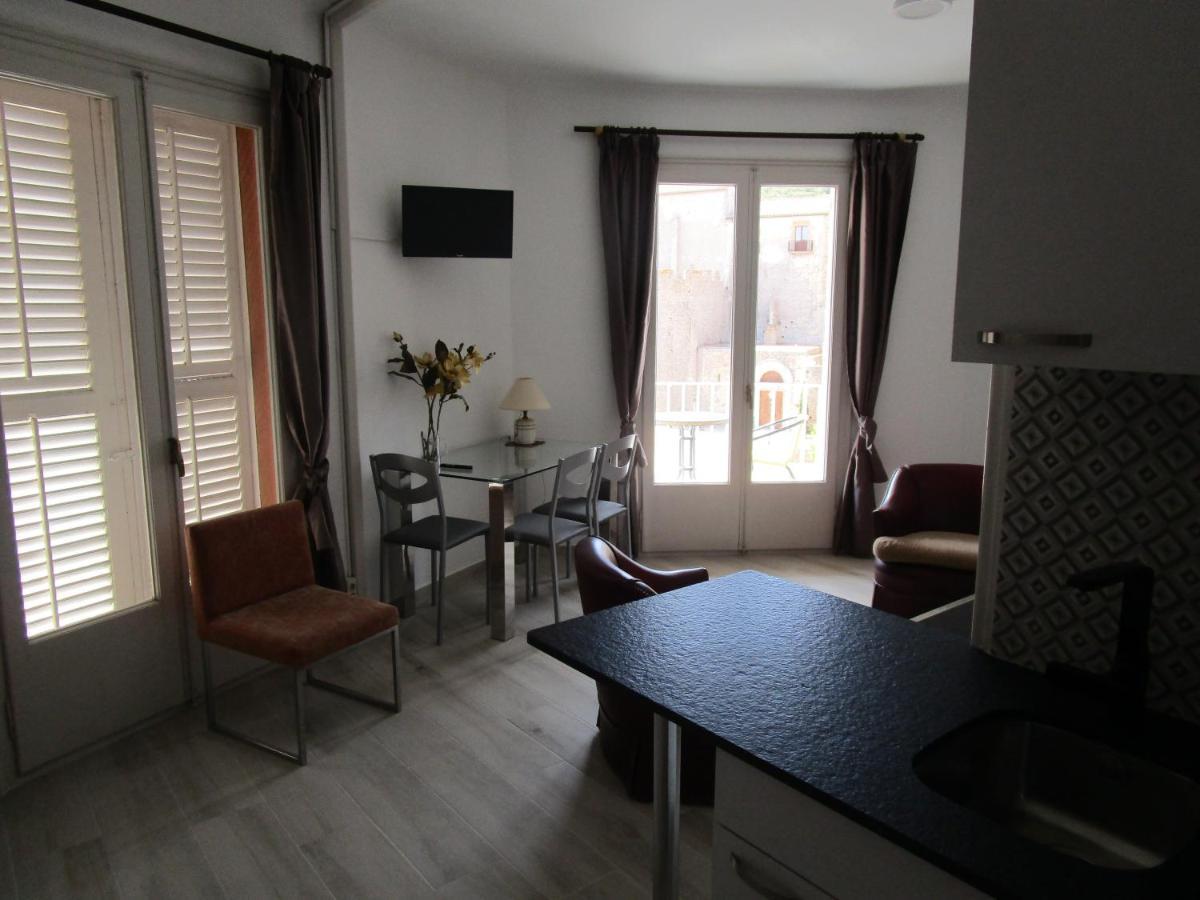 Hotel Apartaments Gesoria Porta Ferrada Sant Feliu de Guíxols Eksteriør bilde