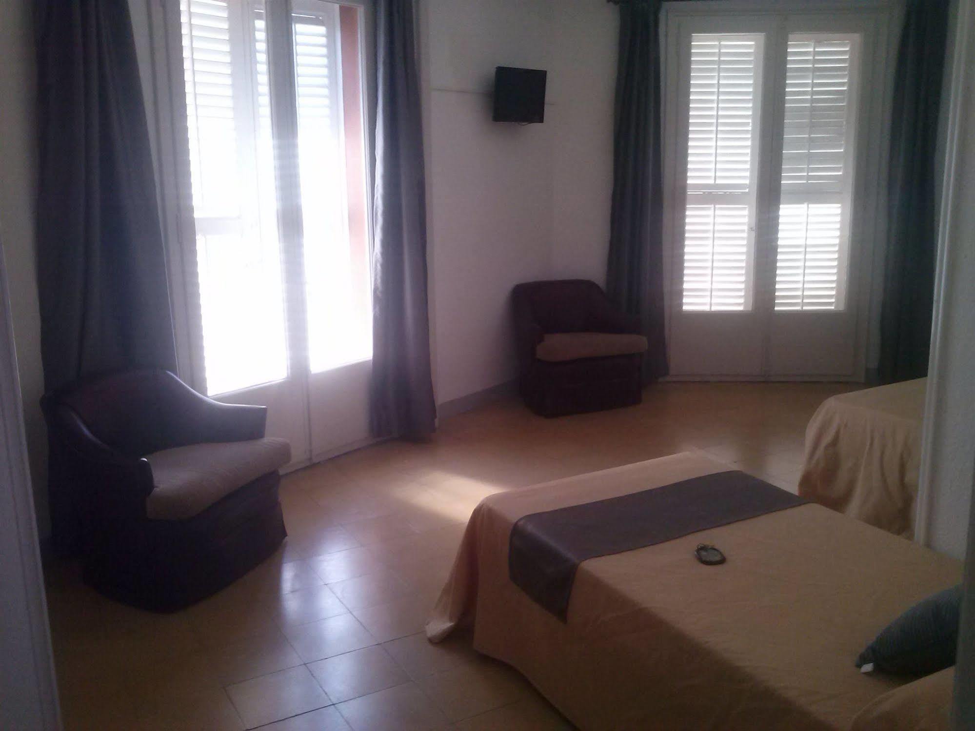 Hotel Apartaments Gesoria Porta Ferrada Sant Feliu de Guíxols Eksteriør bilde